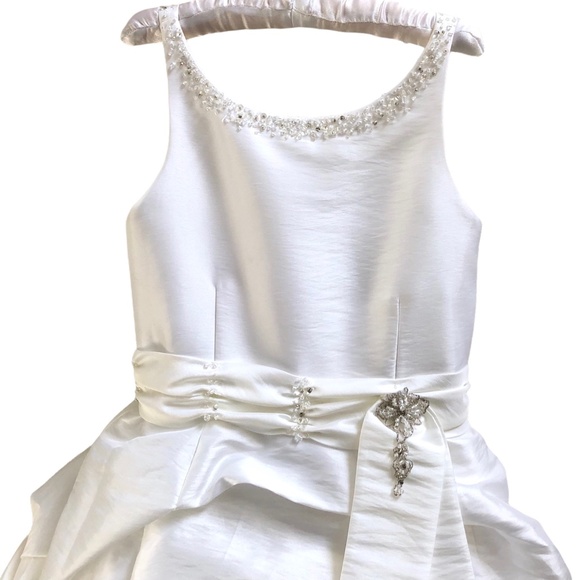 Designer Exquisite White Flower Girl Dress 3 - Picture 5 of 16